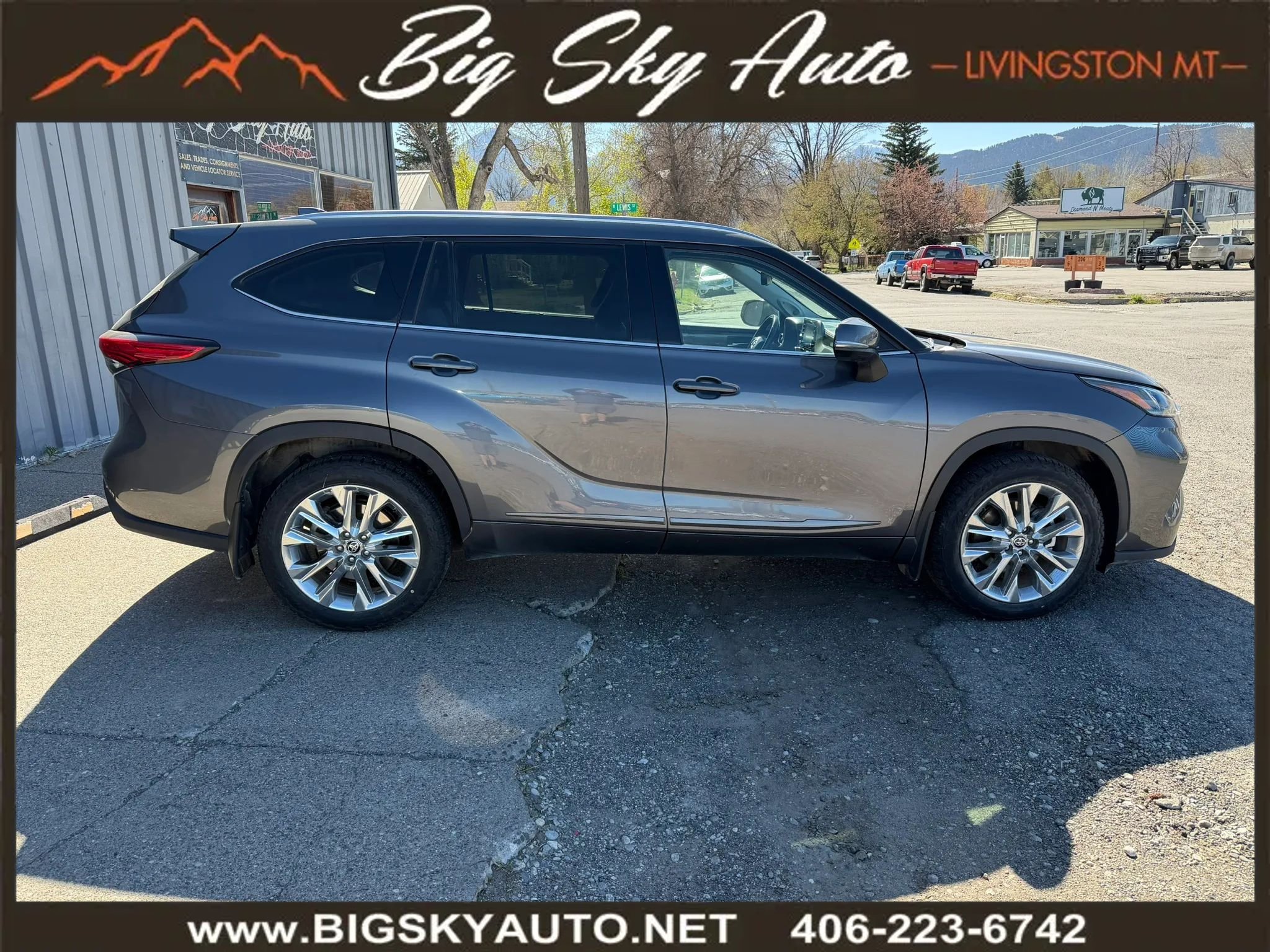 Used 2021 Toyota Highlander Limited image 6