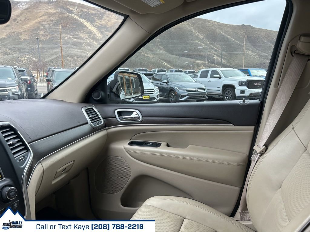 Used 2018 Jeep Grand Cherokee Overland image 38