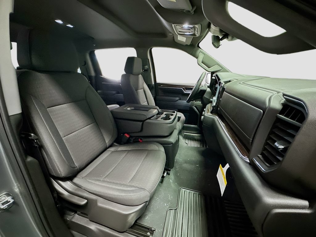 New 2026 Chevrolet Silverado 1500 LT AWD/4WD image 32