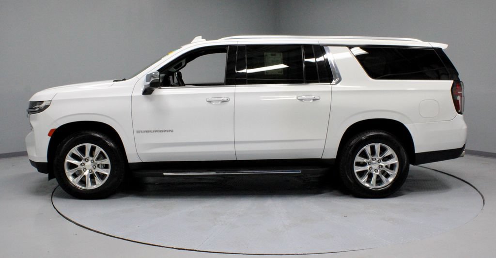 Used 2023 Chevrolet Suburban Premier AWD/4WD image 8