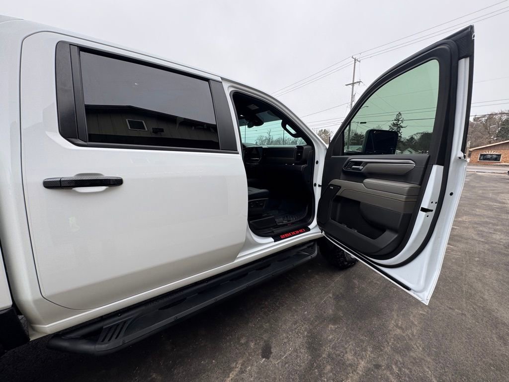 Used 2024 Chevrolet Silverado 2500 ZR2 w/ ZR2 Bison Edition image 52