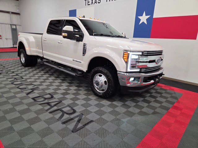 Used 2019 Ford F350 Lariat w/ Lariat Ultimate Package AWD/4WD image 19
