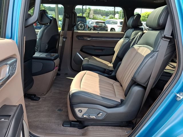 Certified 2024 Kia EV9 GT-Line AWD/4WD image 10