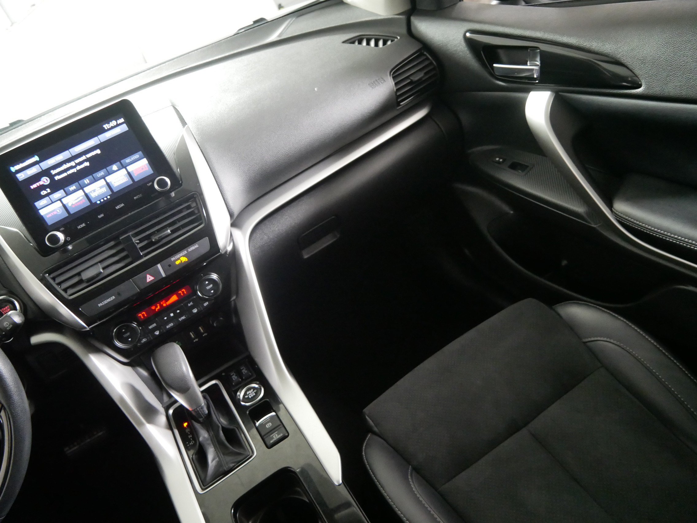 Used 2024 Mitsubishi Eclipse Cross SE AWD/4WD image 11