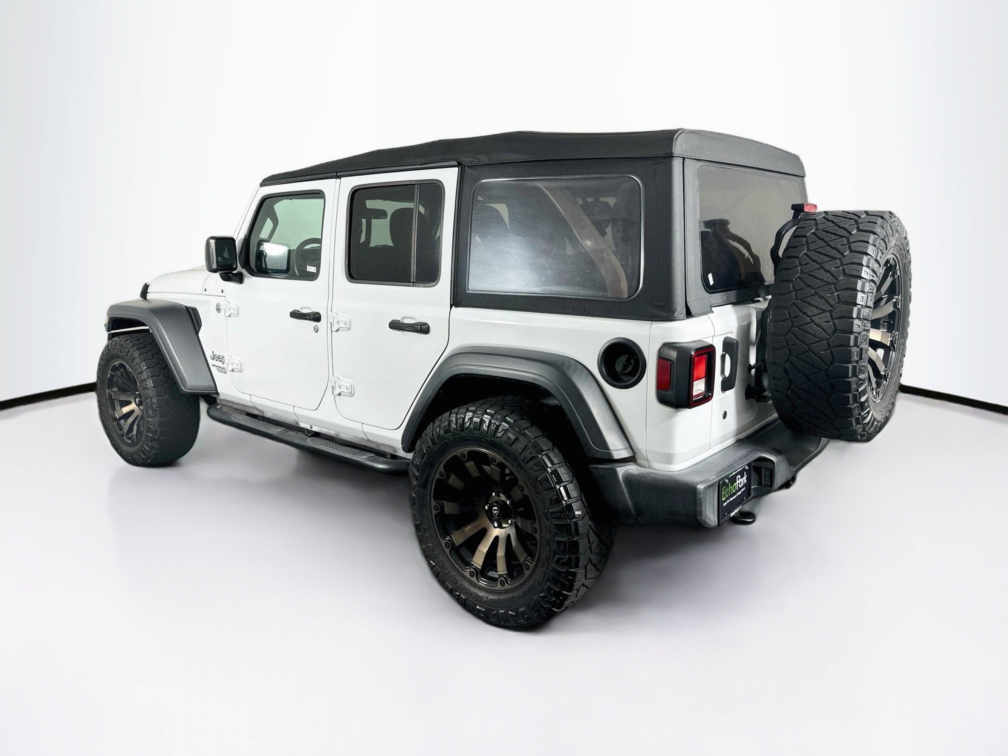 Used 2018 Jeep Wrangler Unlimited Sport S AWD/4WD image 5
