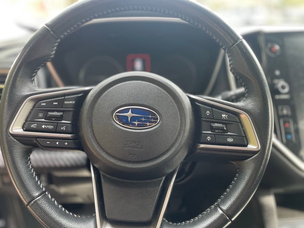 Used 2023 Subaru Ascent Premium w/ Convenience Package image 11