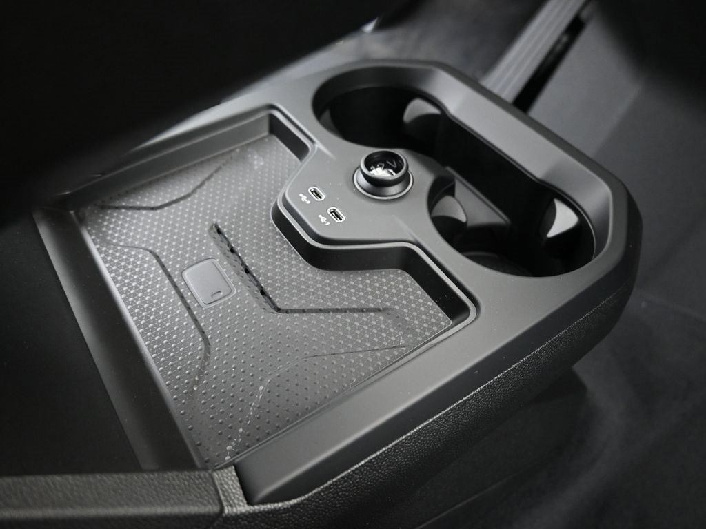 New 2025 BMW iX xDrive50 image 21