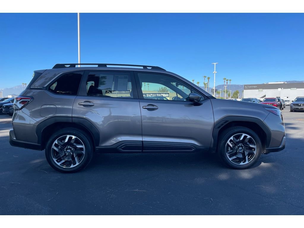 Used 2025 Subaru Forester Limited image 7