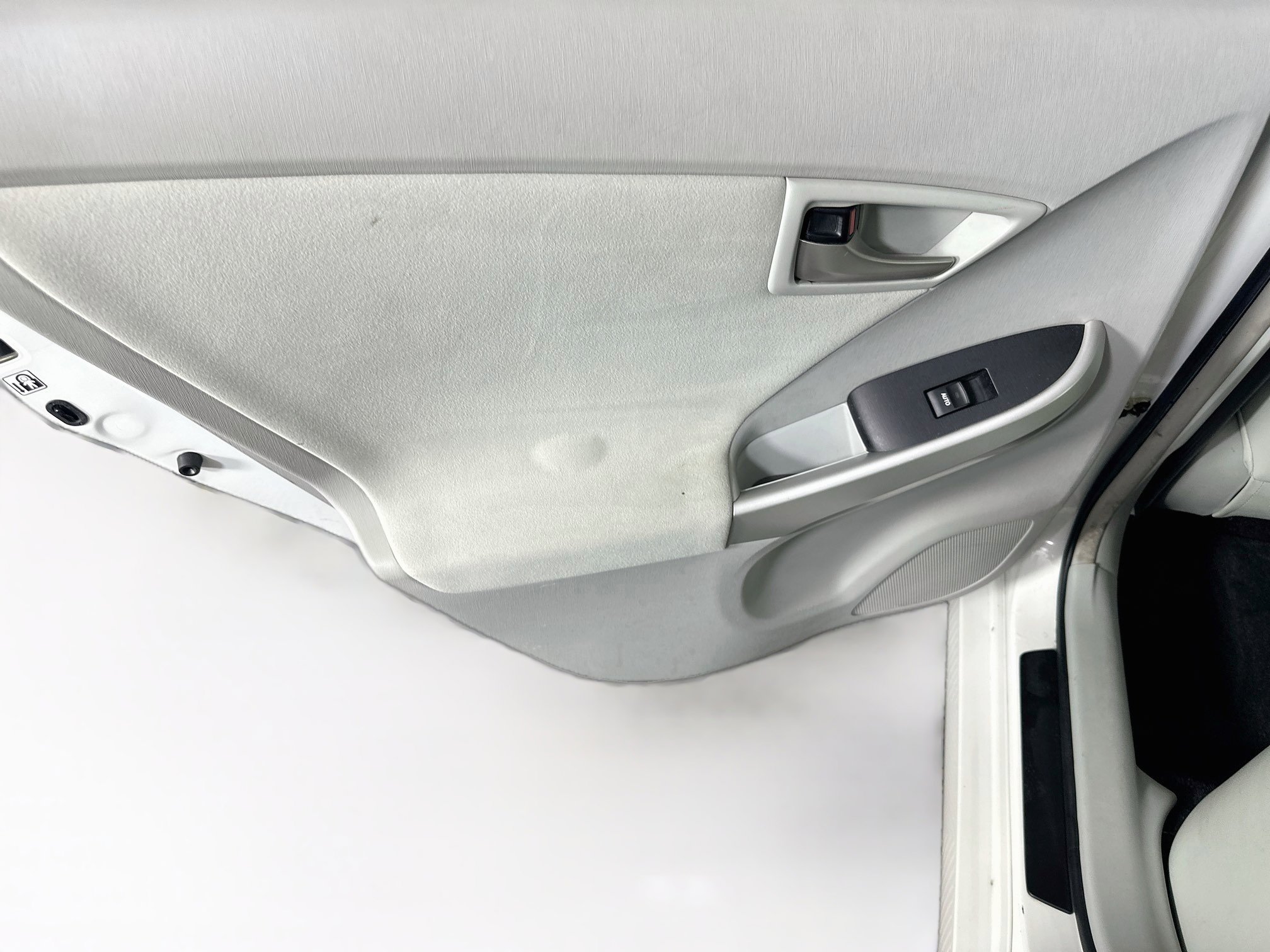 Used 2015 Toyota Prius Three w/ Solar Roof Package FWD image 25