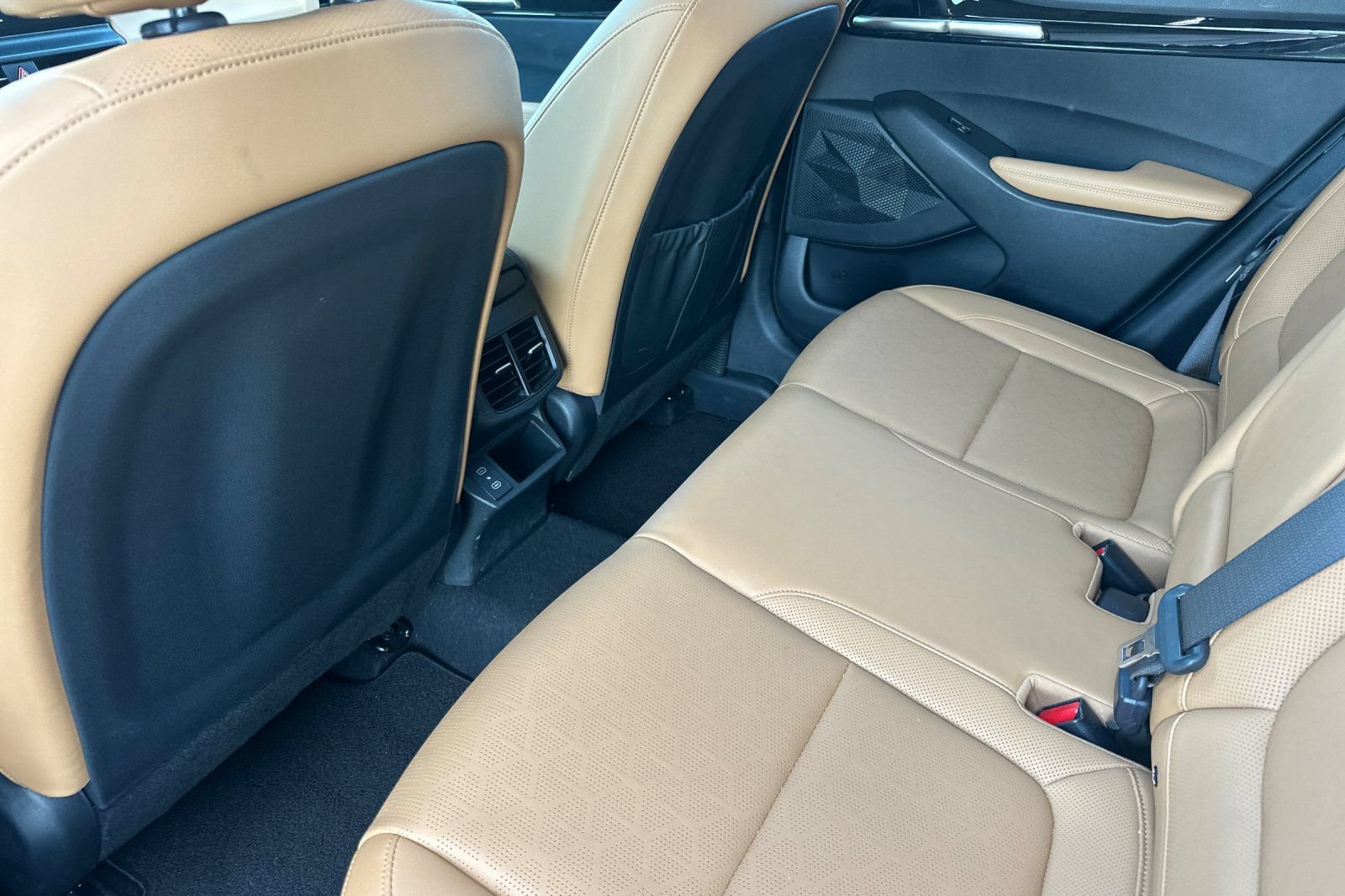 Certified 2024 Kia Seltos EX FWD image 15