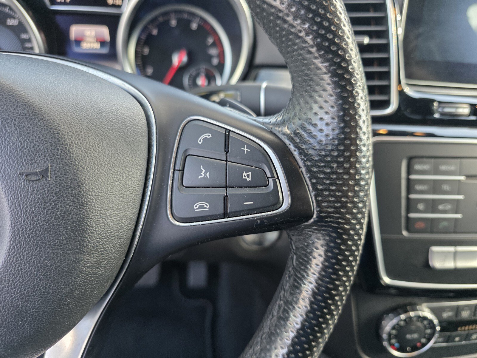 Used 2017 Mercedes-Benz GLE 350 4MATIC image 18