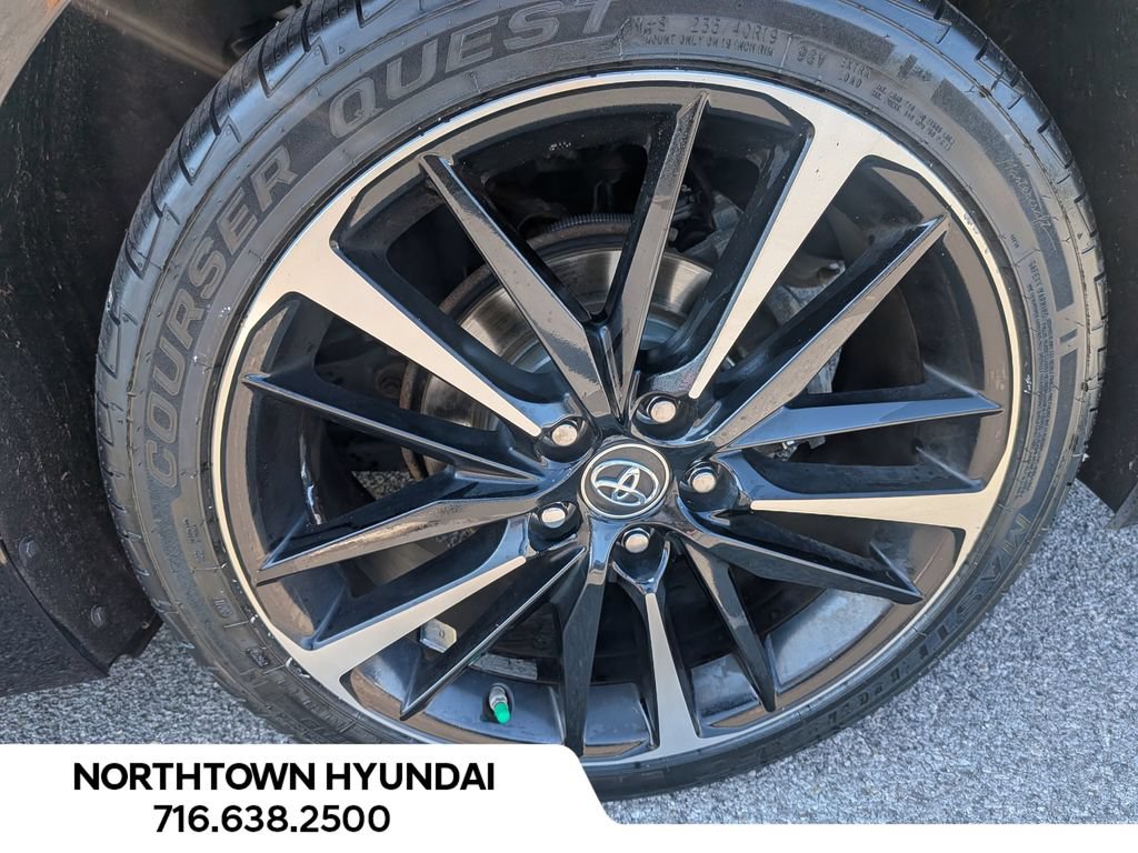 Used 2019 Toyota Camry XSE FWD image 42