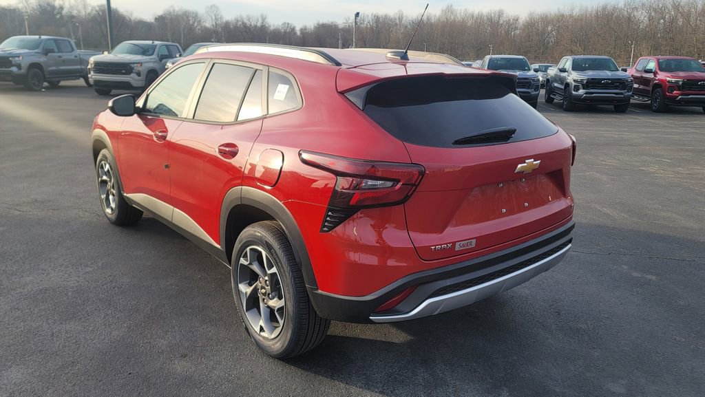 New 2026 Chevrolet Trax LT image 9