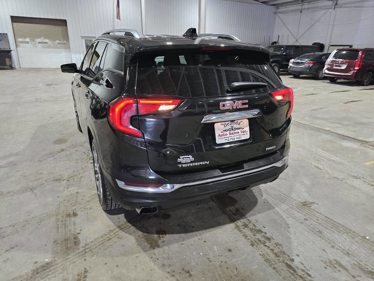Used 2019 GMC Terrain Denali w/ Advanced Safety Package AWD/4WD image 8