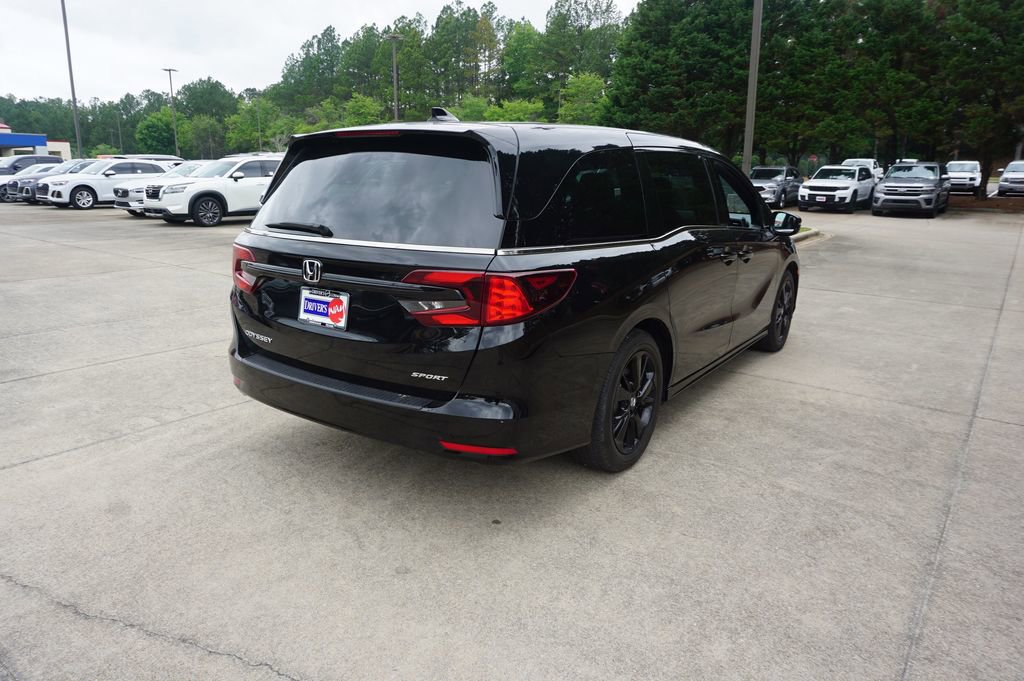 Used 2024 Honda Odyssey Sport image 25