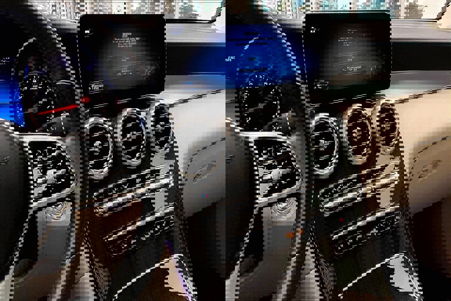 Used 2022 Mercedes-Benz GLC 300 image 7