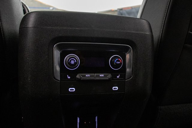 Used 2021 Chevrolet Tahoe Z71 image 20