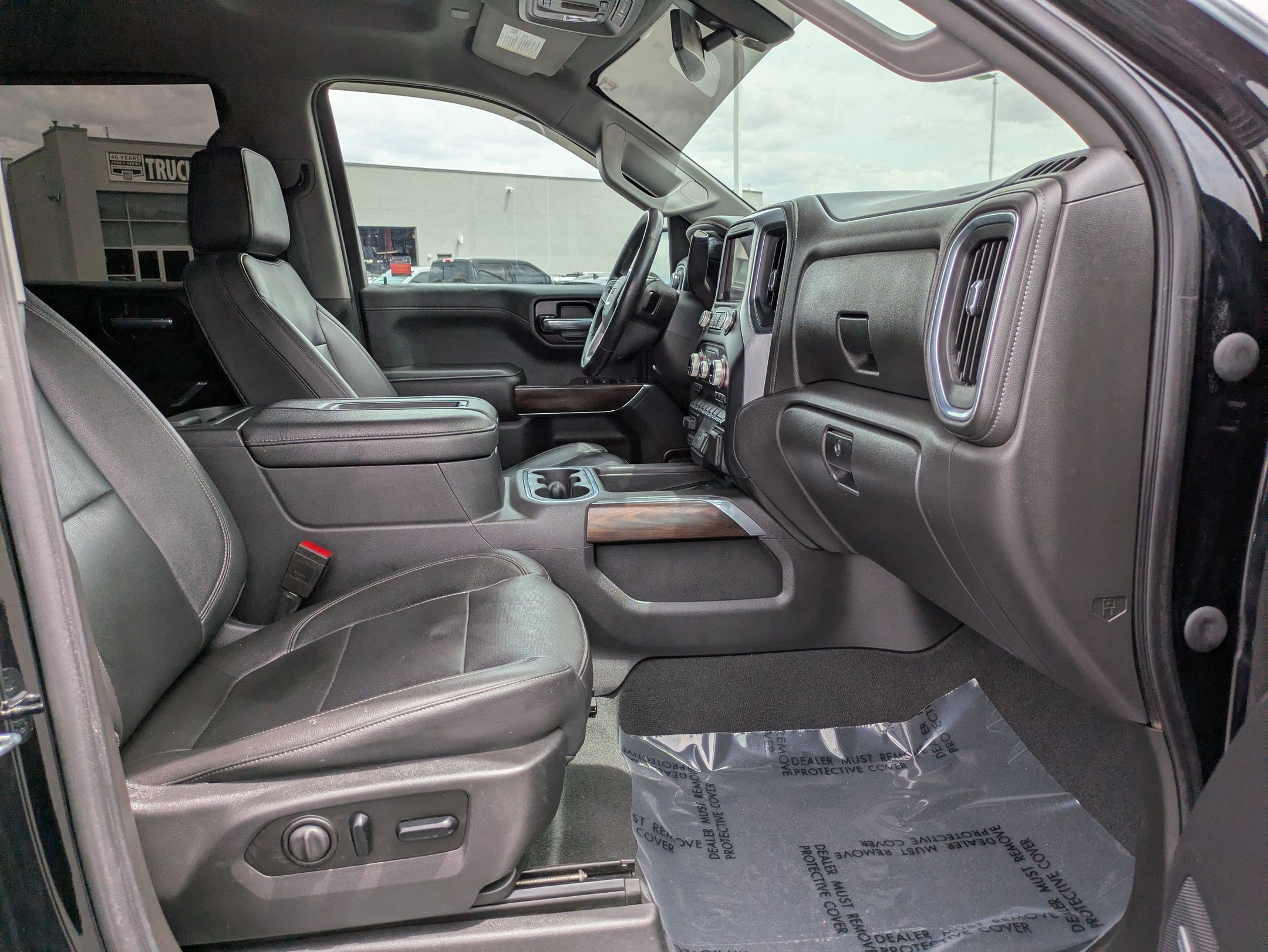 Used 2021 GMC Sierra 1500 SLT w/ SLT Convenience Package AWD/4WD image 30
