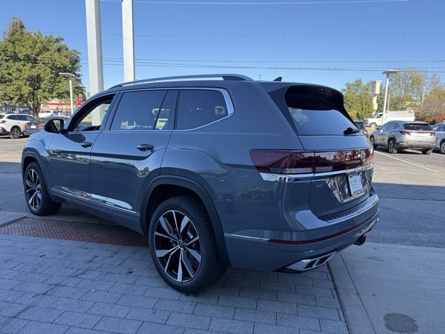 New 2026 Volkswagen Atlas SEL Premium R-Line image 4