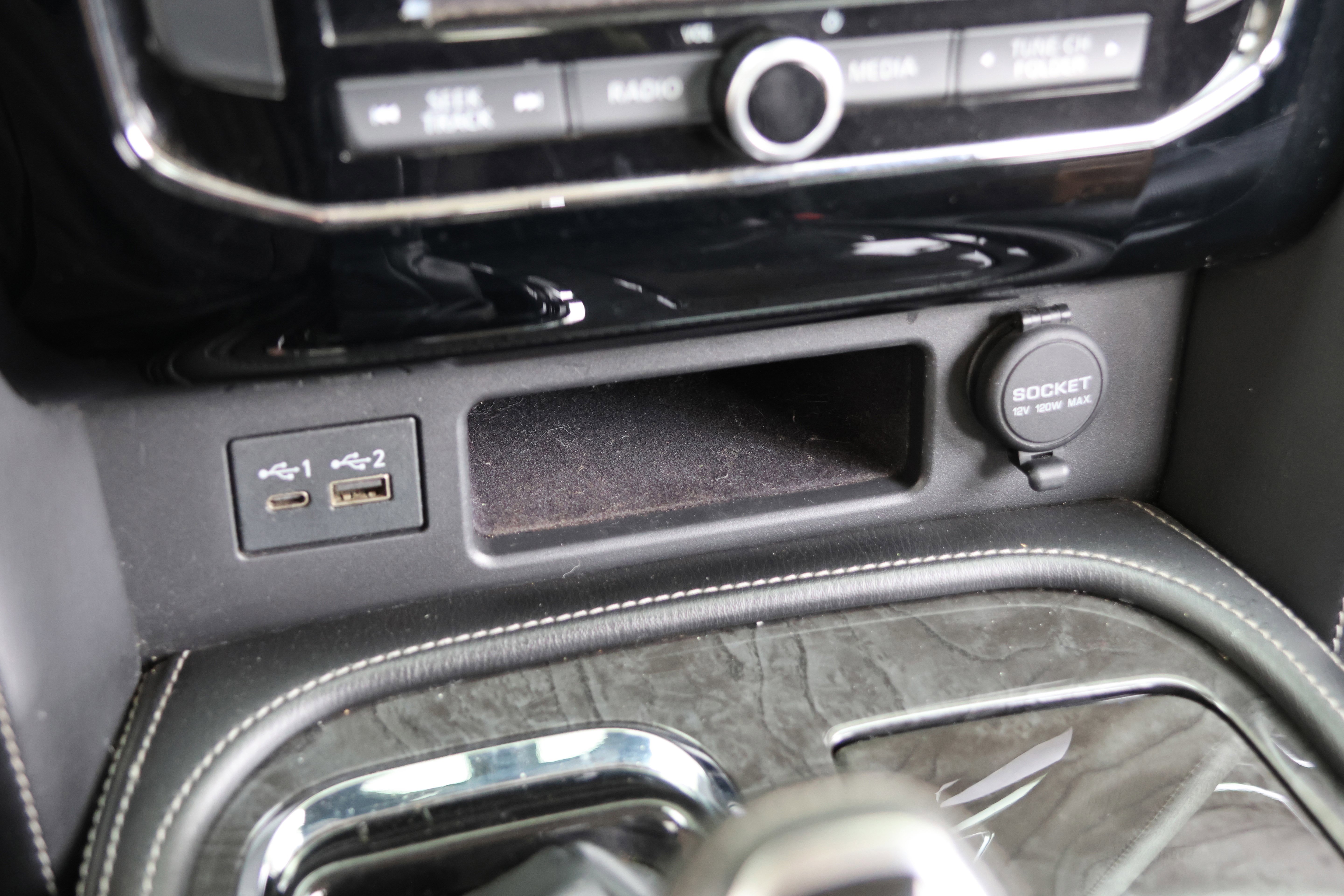 Used 2021 INFINITI QX80 Luxe RWD image 26