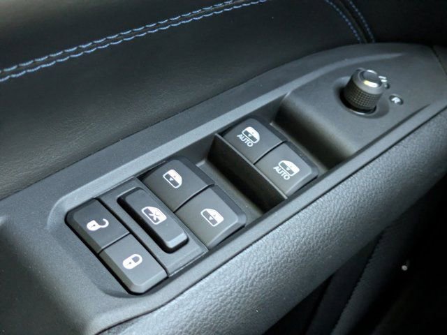 New 2026 Jeep Compass Latitude image 19