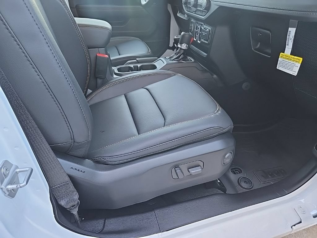 New 2026 Jeep Gladiator Mojave AWD/4WD image 74