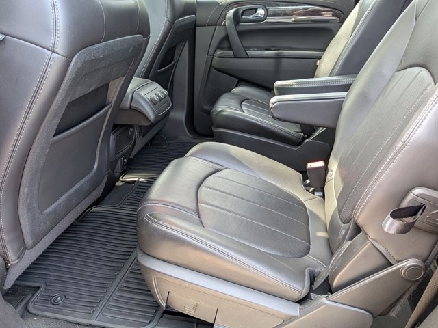 Used 2017 Buick Enclave Leather image 18