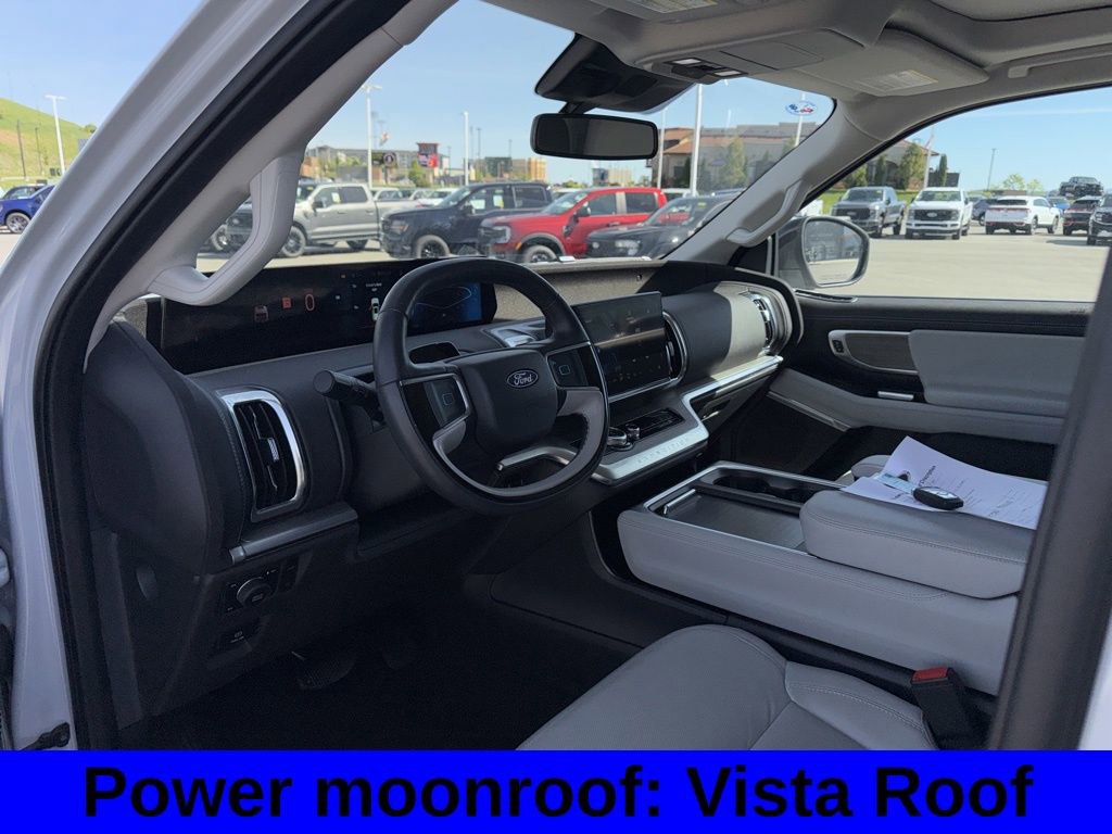 Used 2025 Ford Expedition Platinum AWD/4WD image 11