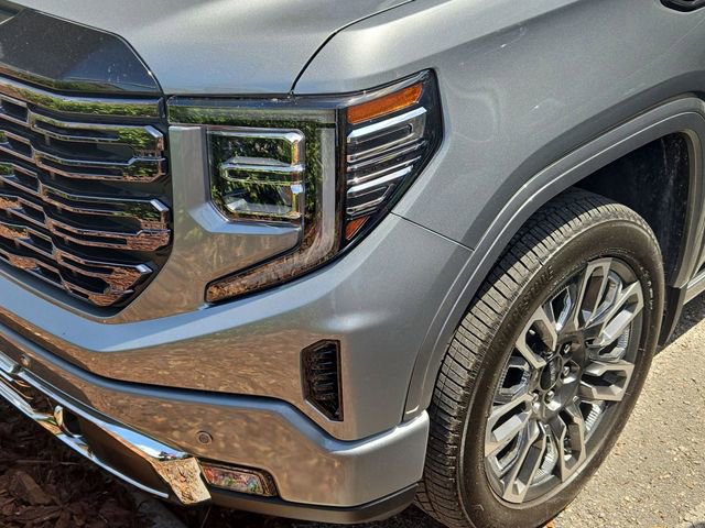 Certified 2026 GMC Sierra 1500 Denali Ultimate AWD/4WD image 10
