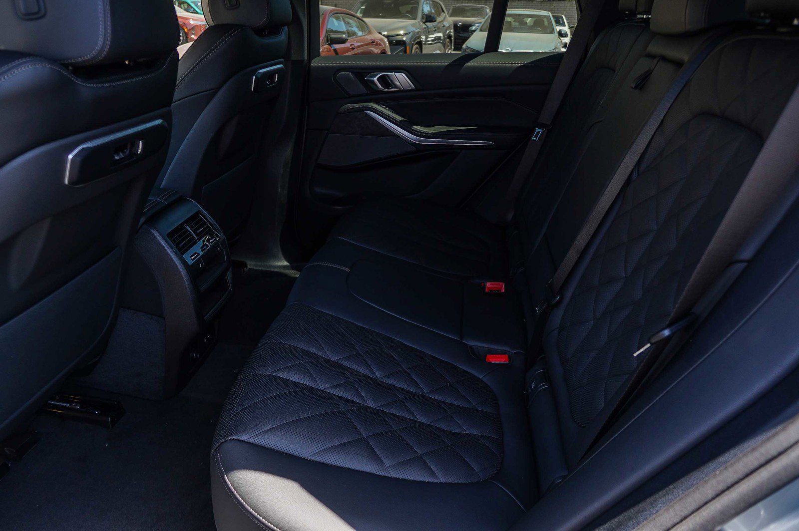 New 2026 BMW X5 sDrive40i w/ M Sport Package image 21