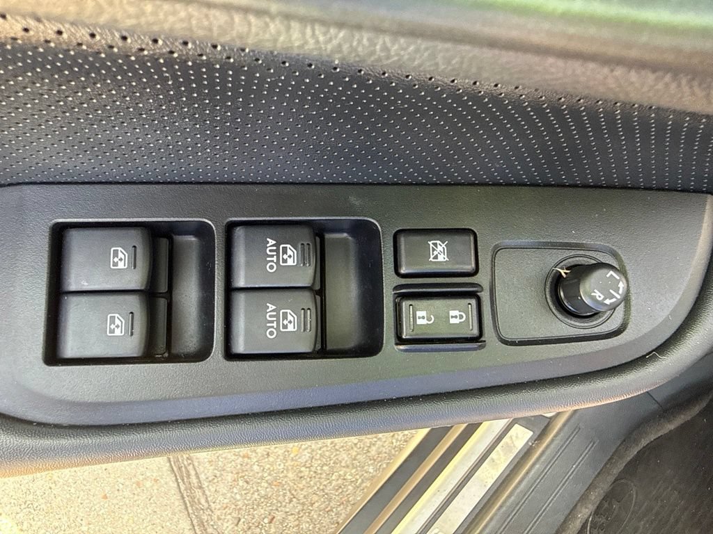 Used 2015 Subaru Outback 2.5i Limited AWD/4WD image 16