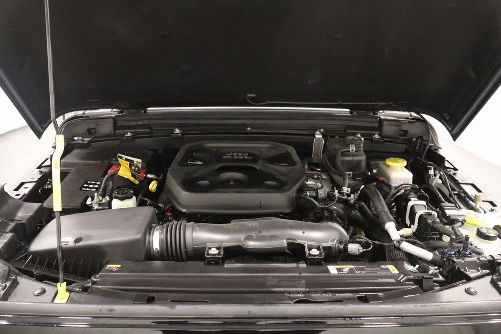 Certified 2022 Jeep Wrangler Unlimited Willys image 23