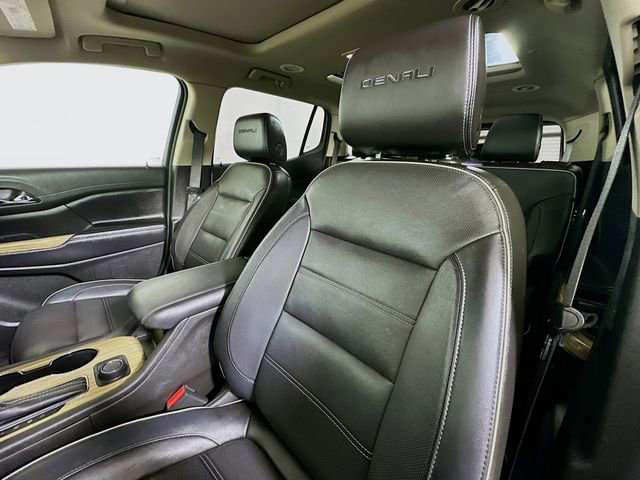 Certified 2019 GMC Acadia Denali w/ Technology Package image 22