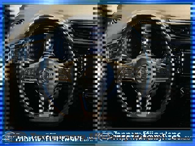 Used 2019 Nissan Rogue SV w/ Premium Package image 13