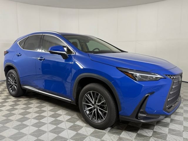 Used 2023 Lexus NX 250 FWD w/ Towing Package (2000 Lbs) image 10