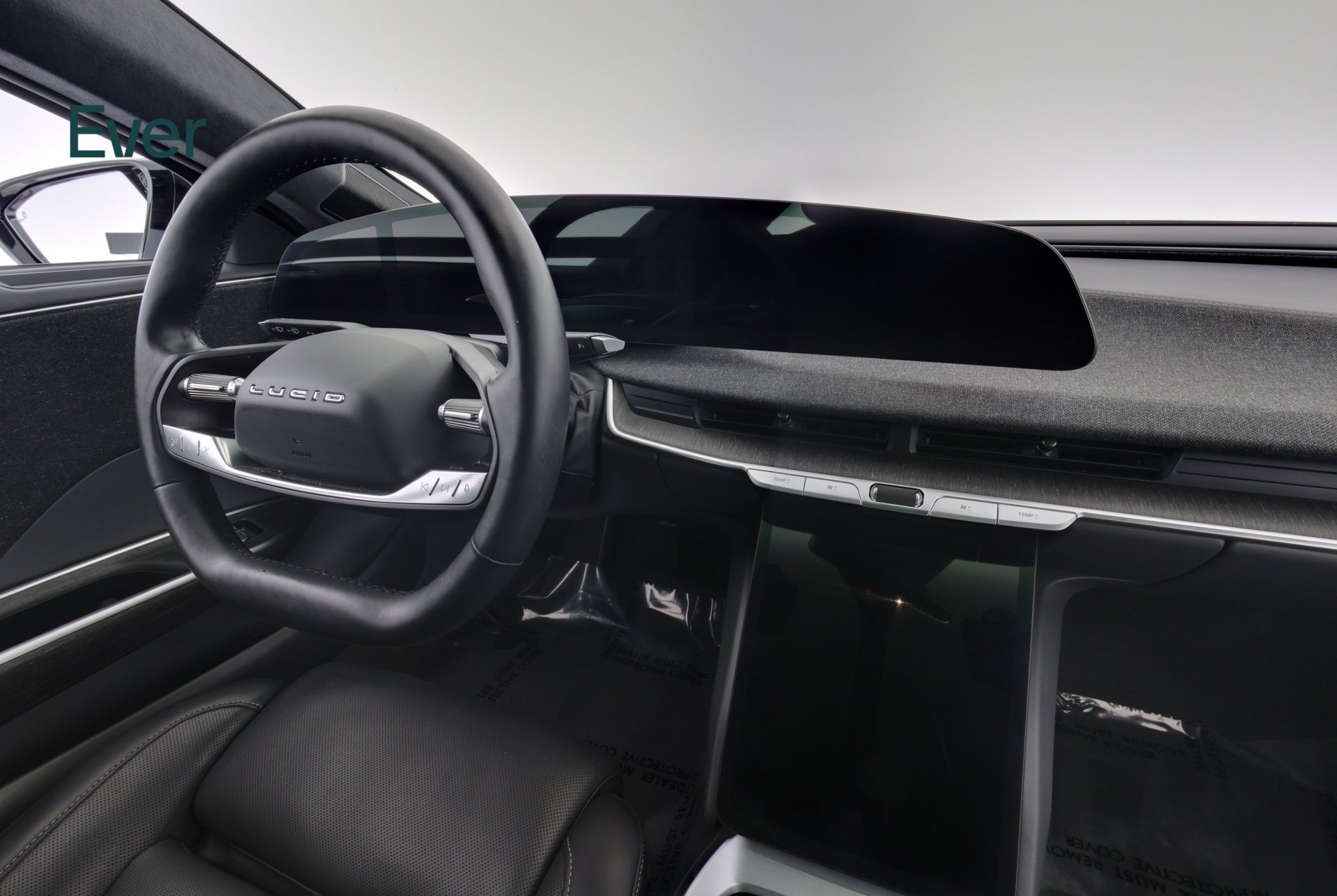 Used 2024 Lucid Air Touring AWD/4WD image 25