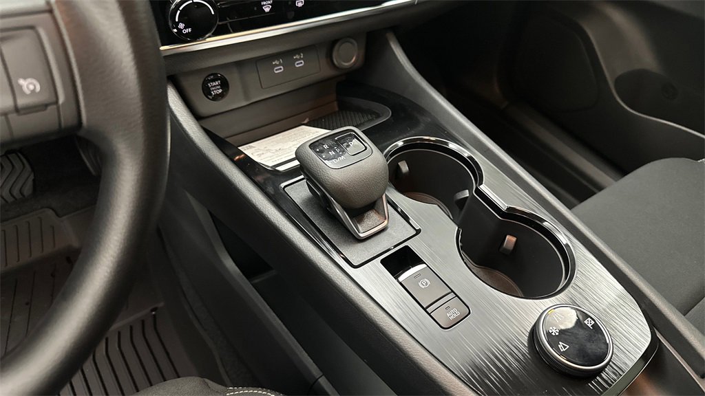 New 2026 Nissan Rogue S image 12