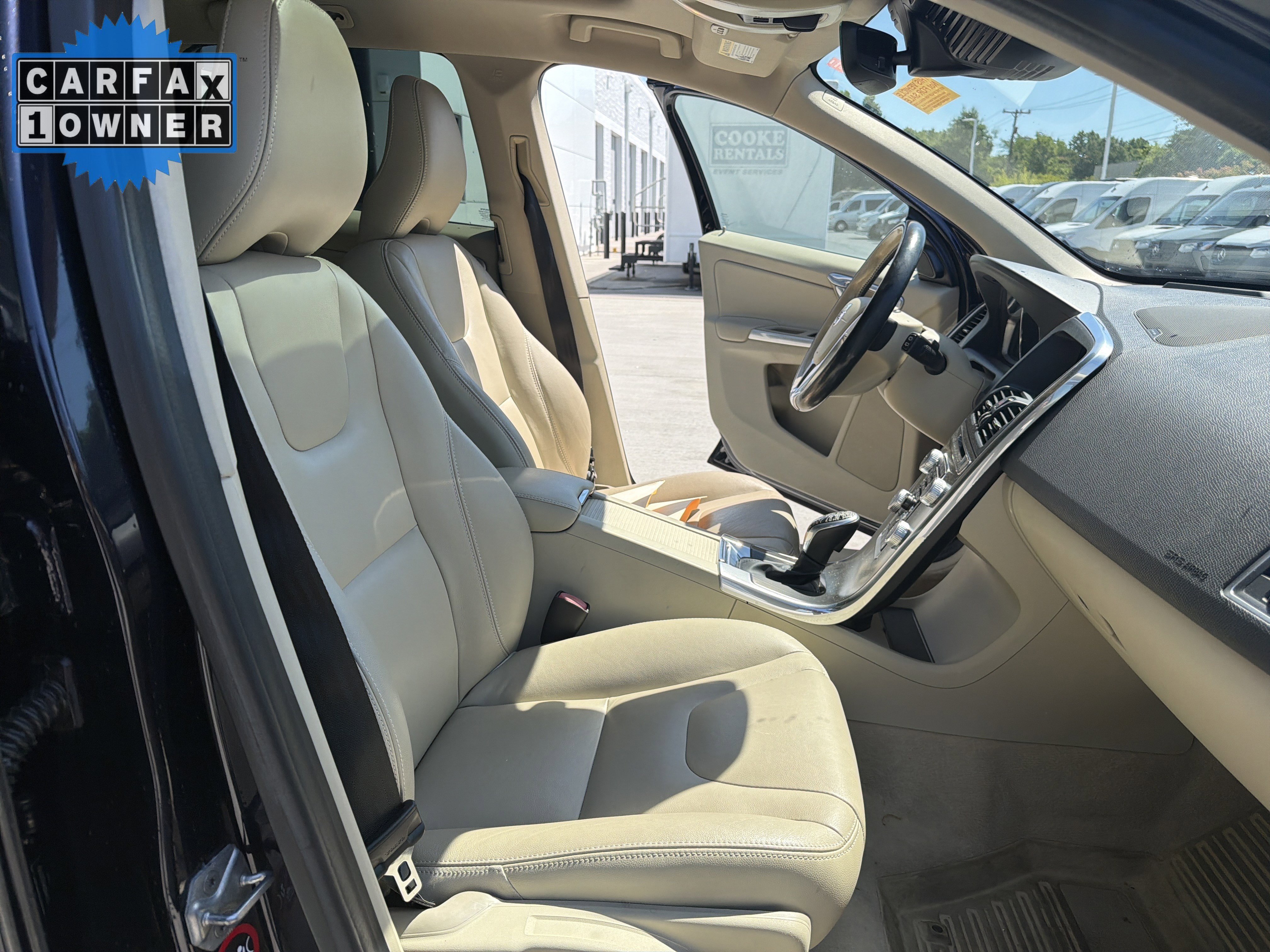 Used 2016 Volvo XC60 T5 Platinum w/ Climate Package FWD image 35
