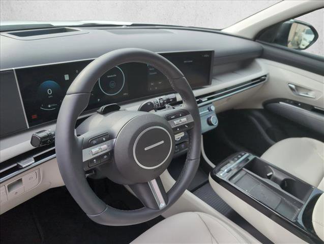Certified 2026 Hyundai Tucson Limited FWD image 9