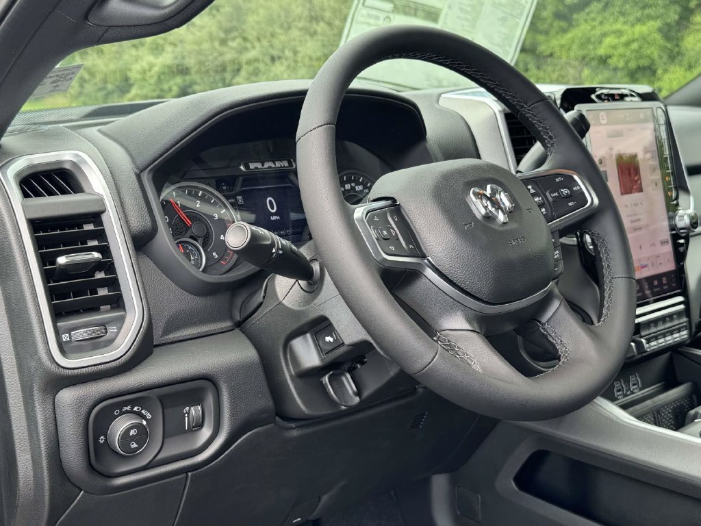 New 2026 RAM 2500 Big Horn AWD/4WD image 2