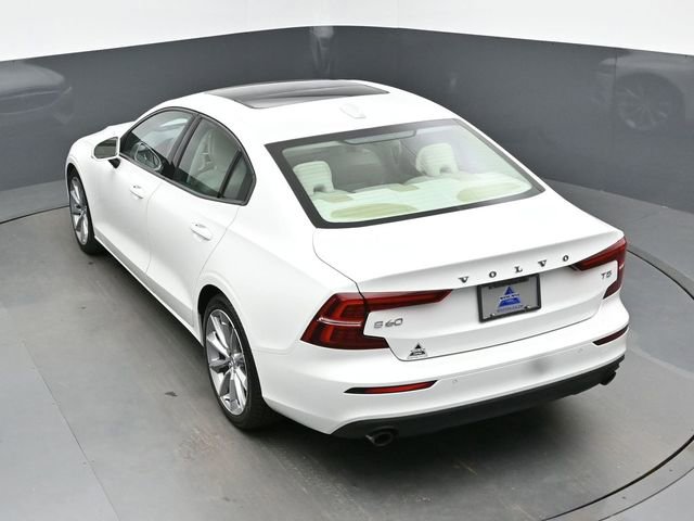 Used 2020 Volvo S60 T5 Momentum FWD image 40