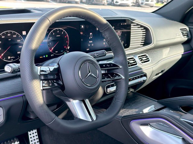 Certified 2026 Mercedes-Benz GLS 450 4MATIC image 18