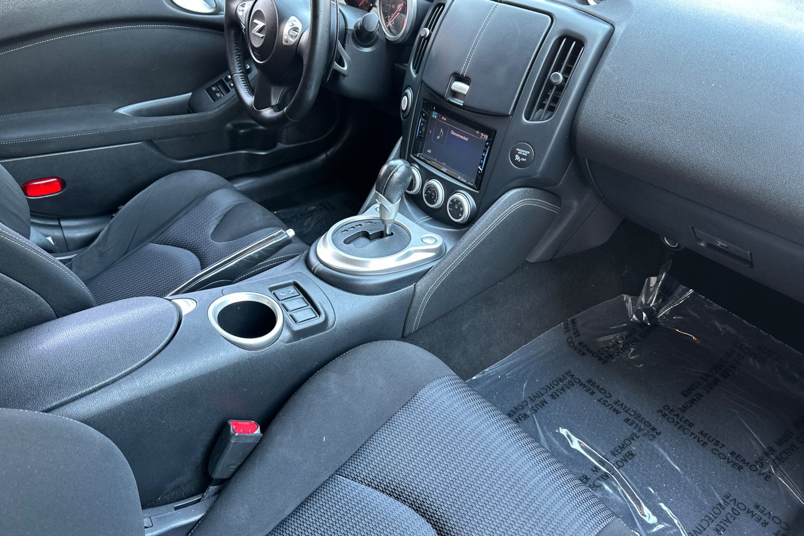 Used 2013 Nissan 370Z Coupe RWD image 17