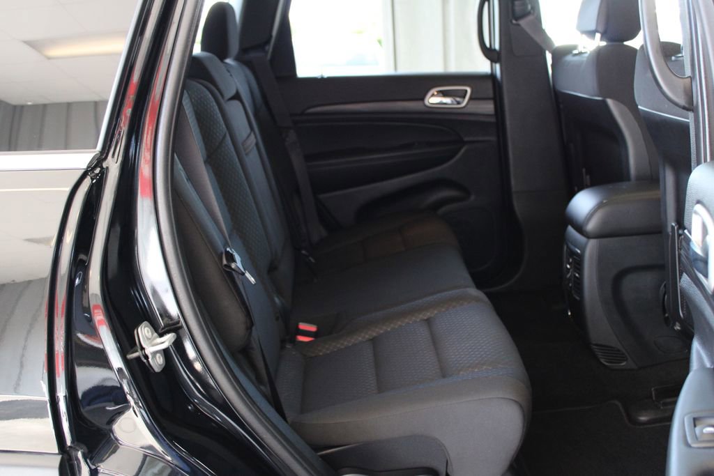 Used 2022 Jeep Grand Cherokee Laredo E AWD/4WD image 56