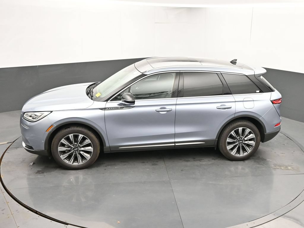Used 2022 Lincoln Corsair Reserve w/ Equipment Group 201A AWD/4WD image 39