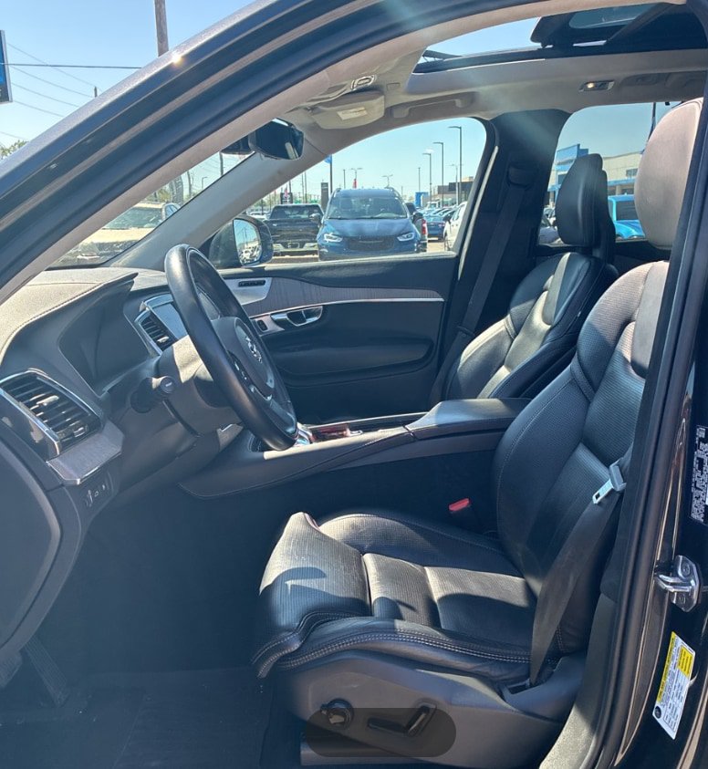 Used 2021 Volvo XC90 T8 Inscription AWD/4WD image 11