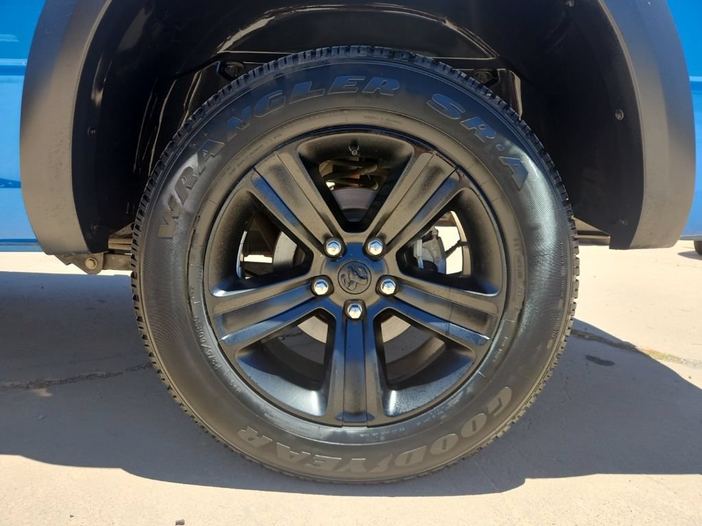 Used 2021 RAM 1500 Warlock w/ Luxury Group AWD/4WD image 9