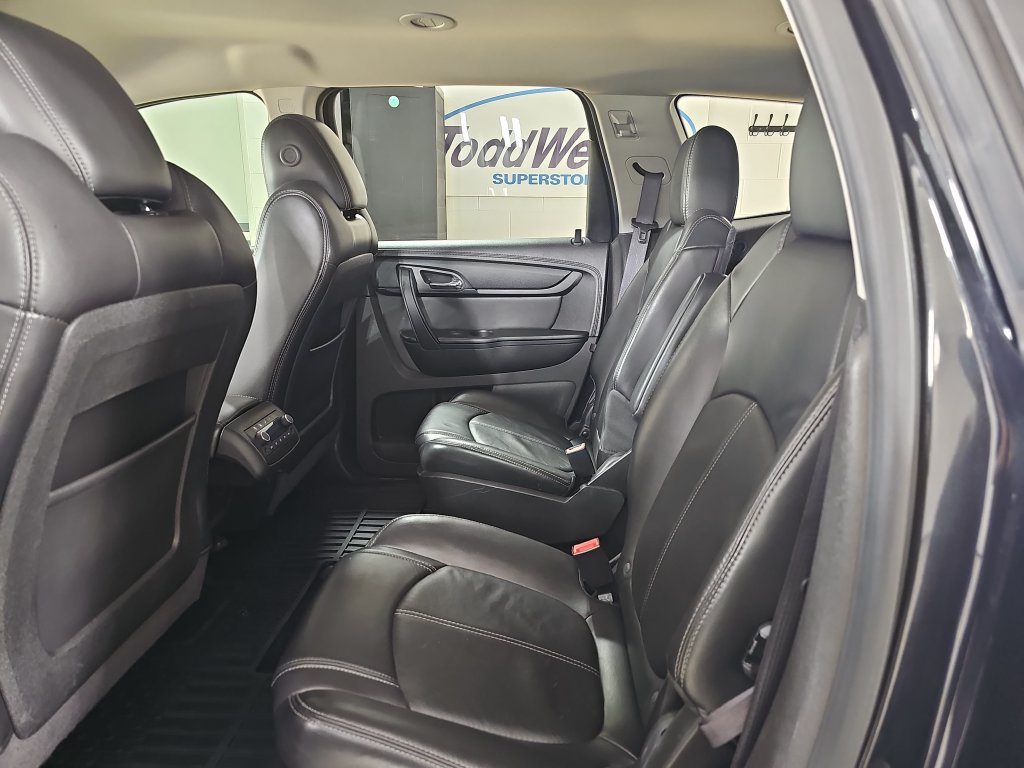 Used 2013 Chevrolet Traverse LT FWD image 19