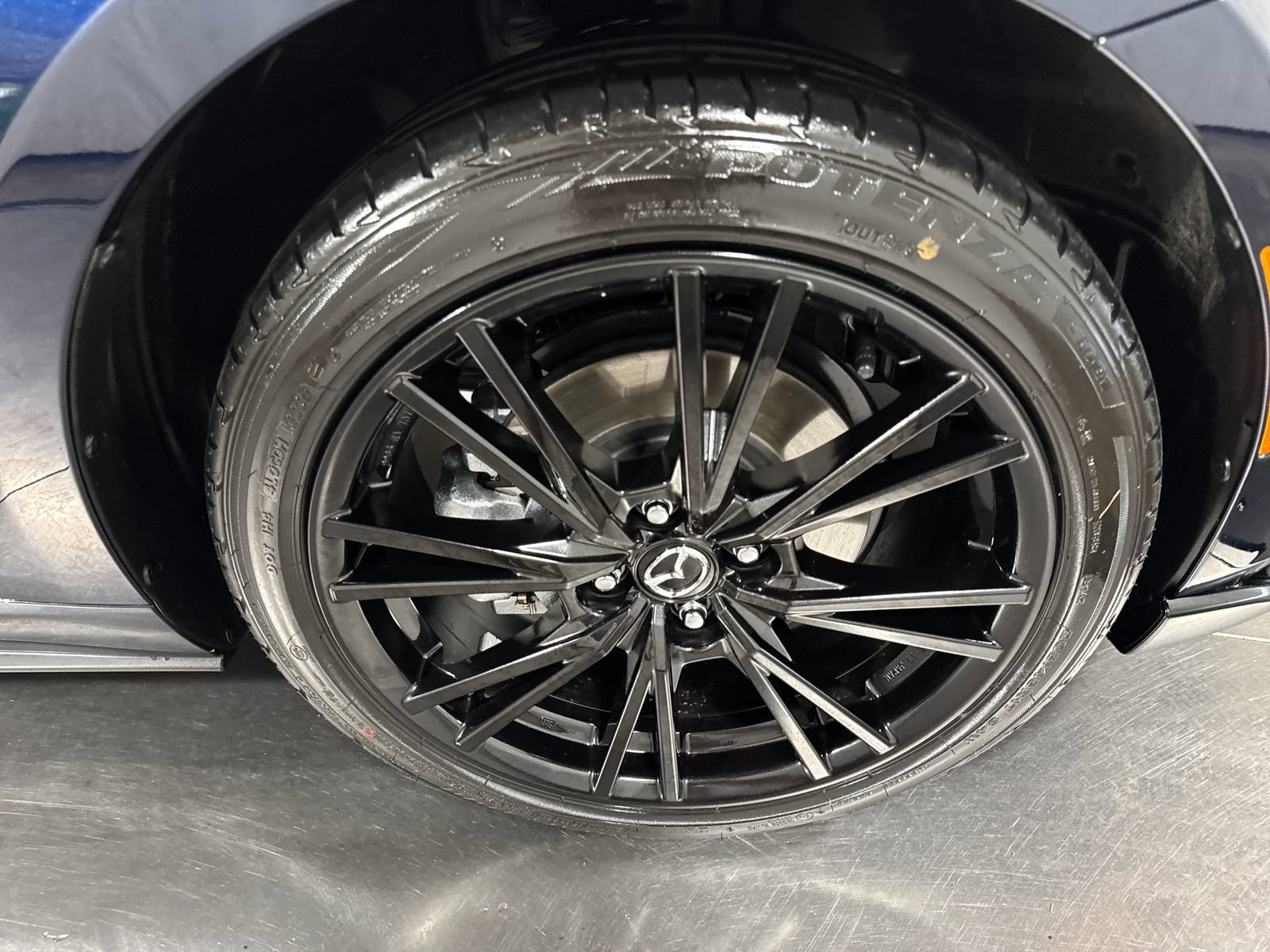 Used 2025 MAZDA MX-5 Miata Club w/ Weather Package RWD image 13