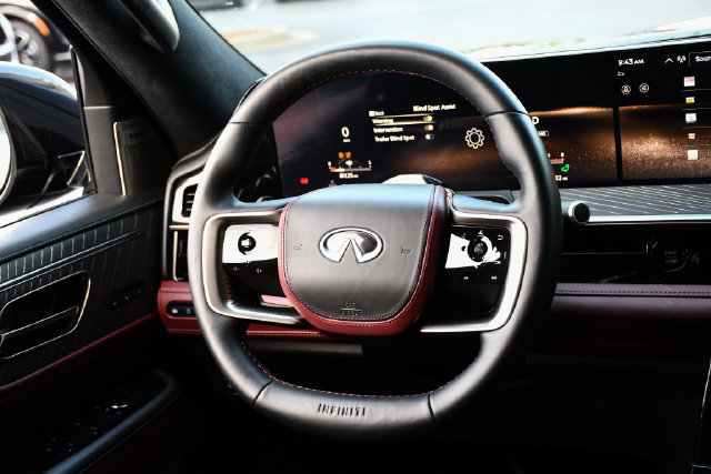 Used 2025 INFINITI QX80 Autograph w/ Autograph Exterior Package AWD/4WD image 22